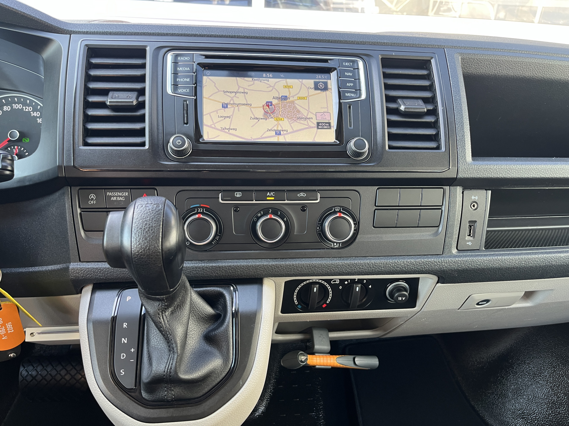 Foto van Volkswagen Transporter Kombi