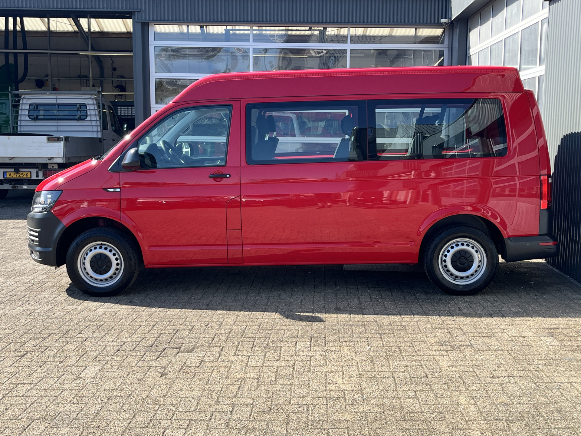 Foto van Volkswagen Transporter Kombi