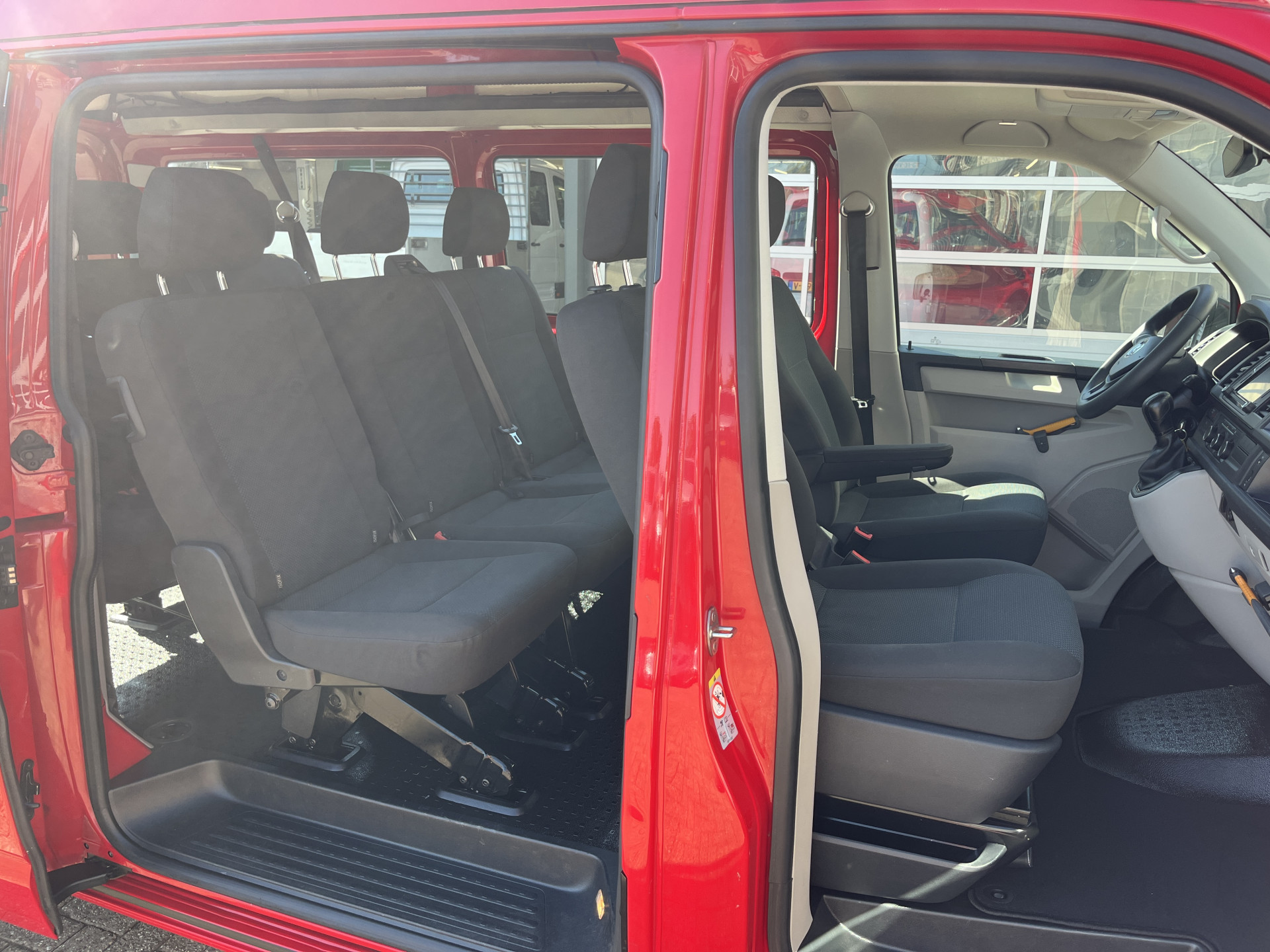 Foto van Volkswagen Transporter Kombi