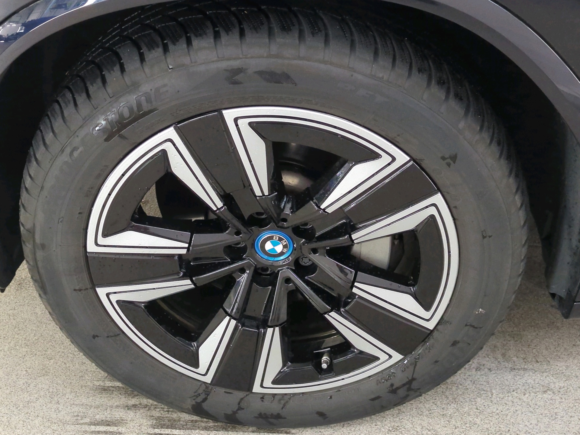 Foto van BMW Ix3
