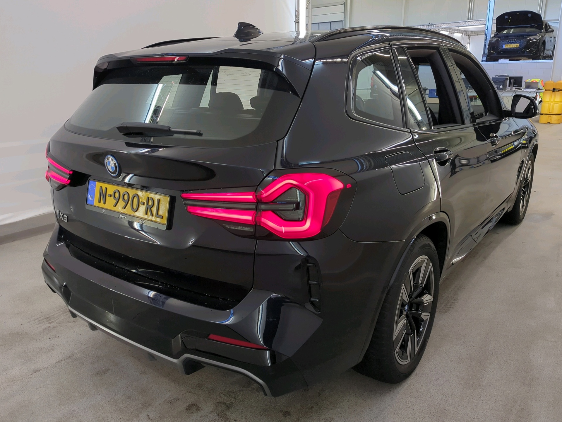 Foto van BMW Ix3