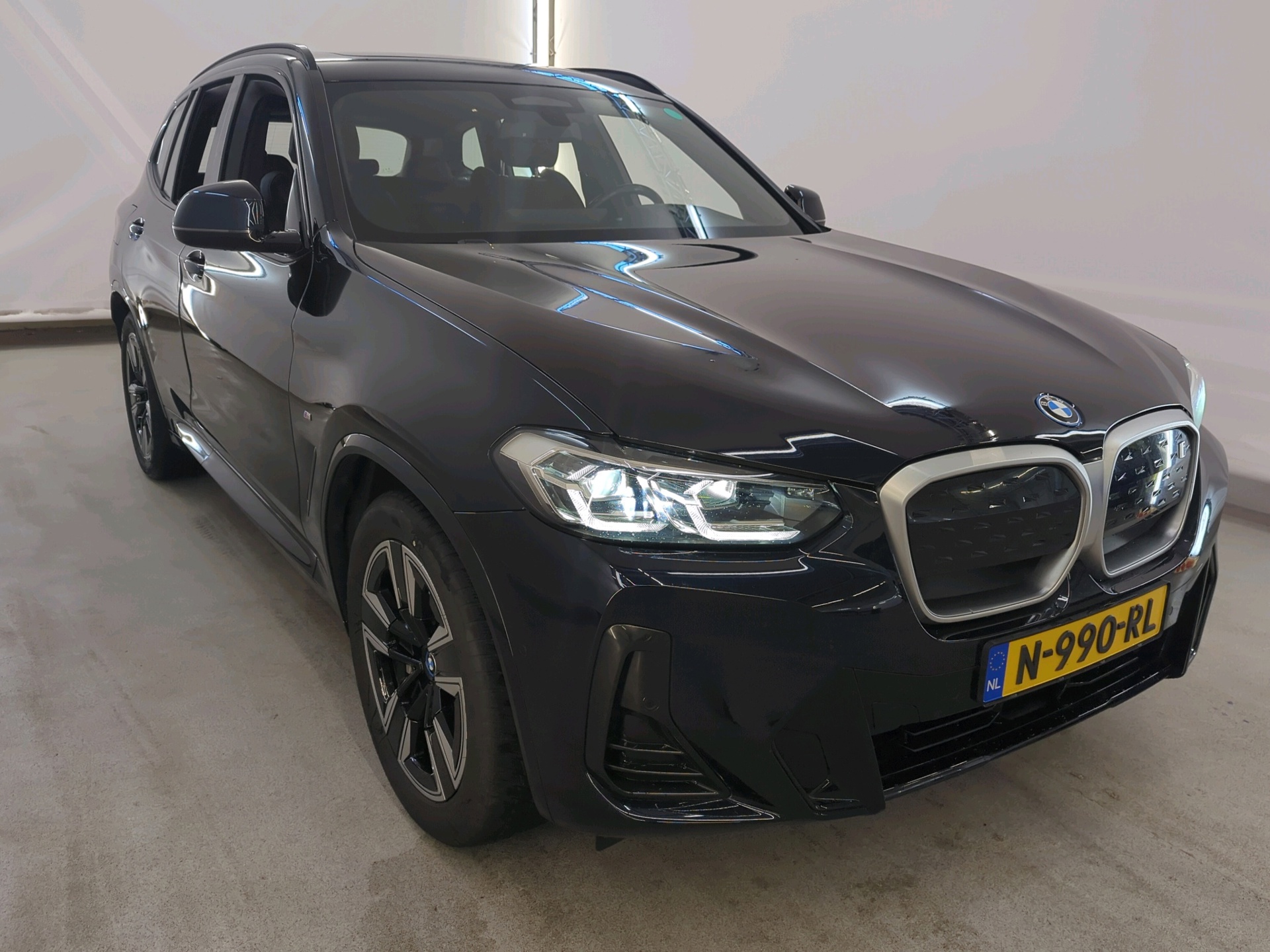 Foto van BMW Ix3