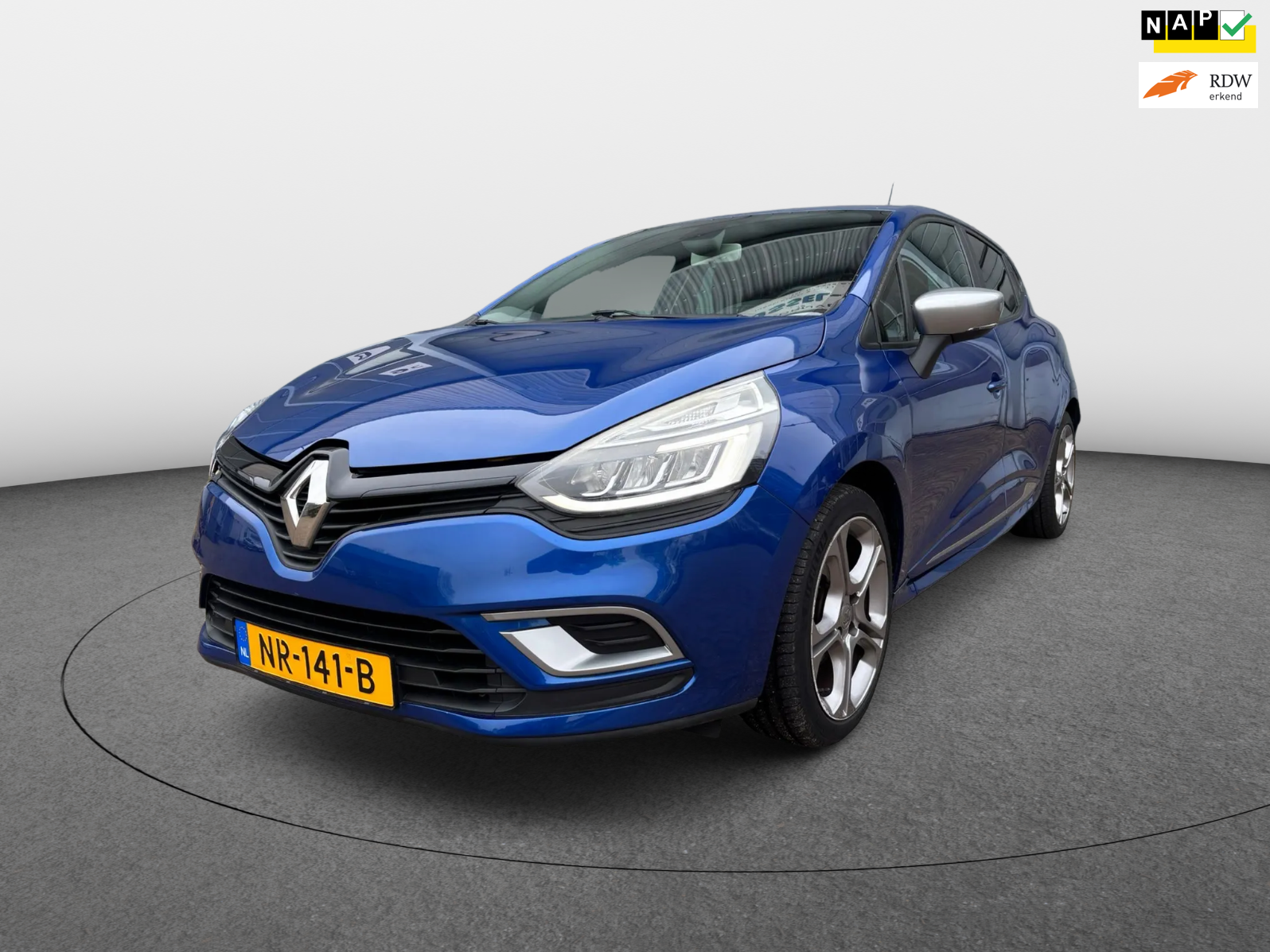 Renault Clio 1.2 TCe Intens GT-Line NAVI CLIMA CRUISE LED 2017 - voorkant
