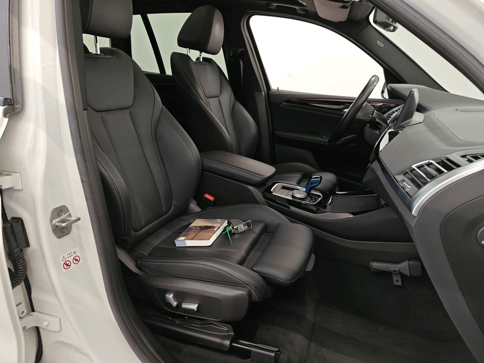 Foto van BMW Ix3