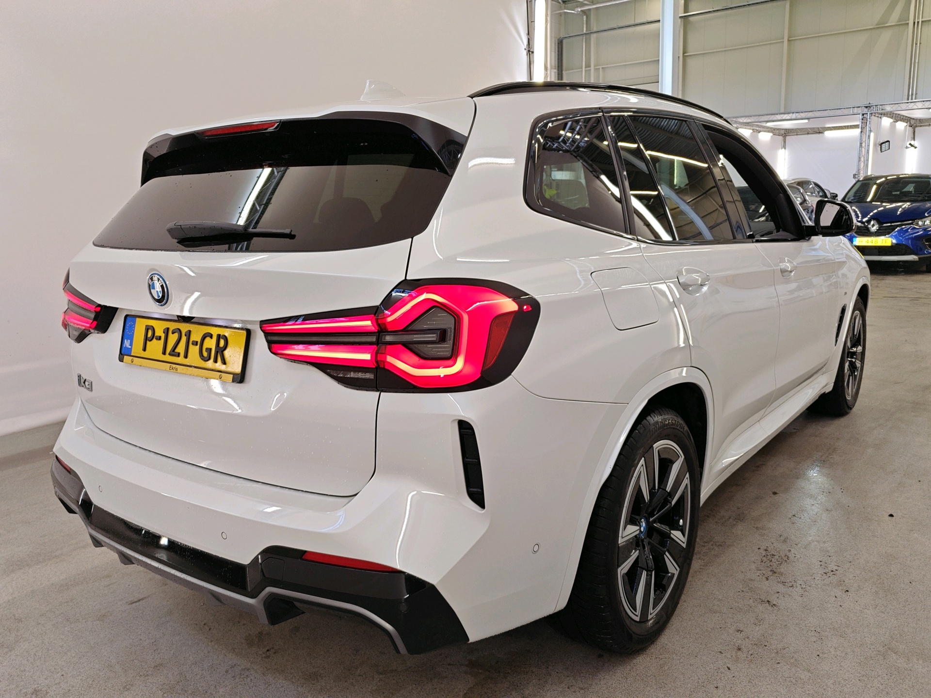 Foto van BMW Ix3