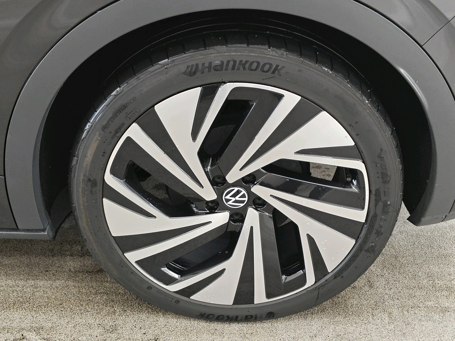 Foto van Volkswagen Id.4 GTX 220 KW