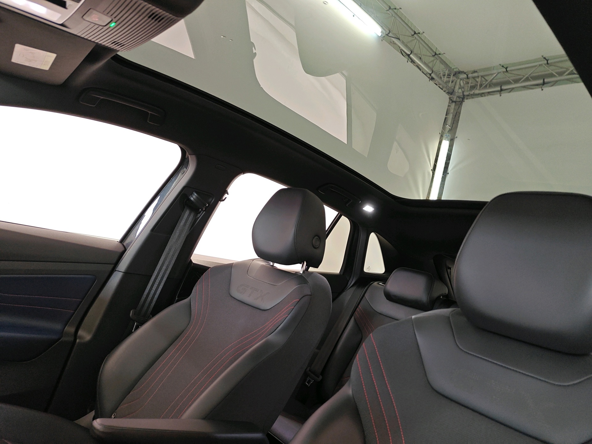 Foto van Volkswagen Id.4 GTX 220 KW