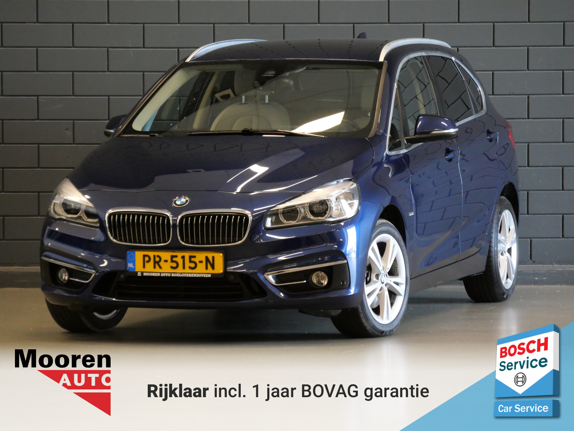 BMW 220i Active Tourer 220i Automaat High Executive 2017 - voorkant