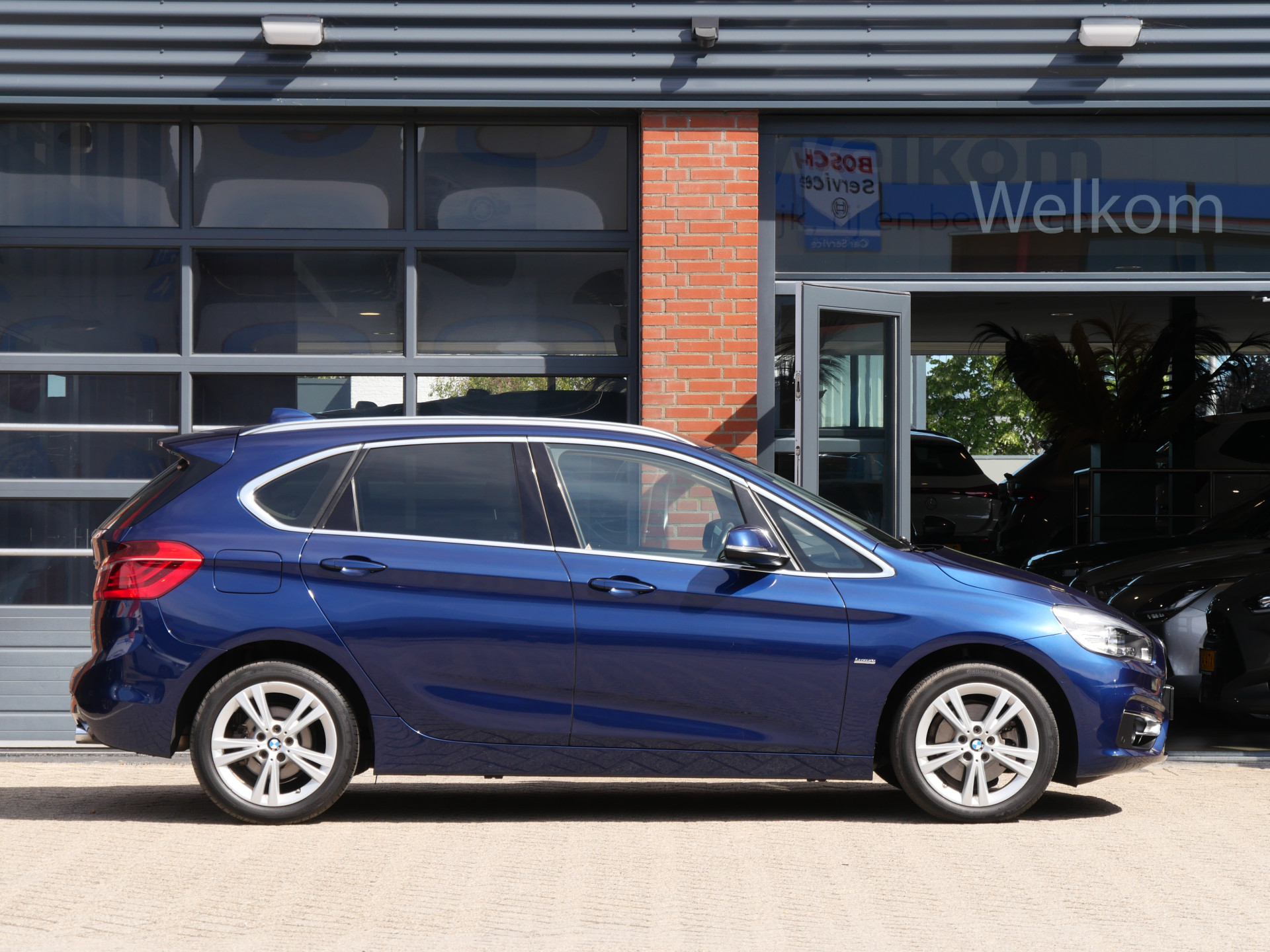 Foto van BMW 220i Active Tourer