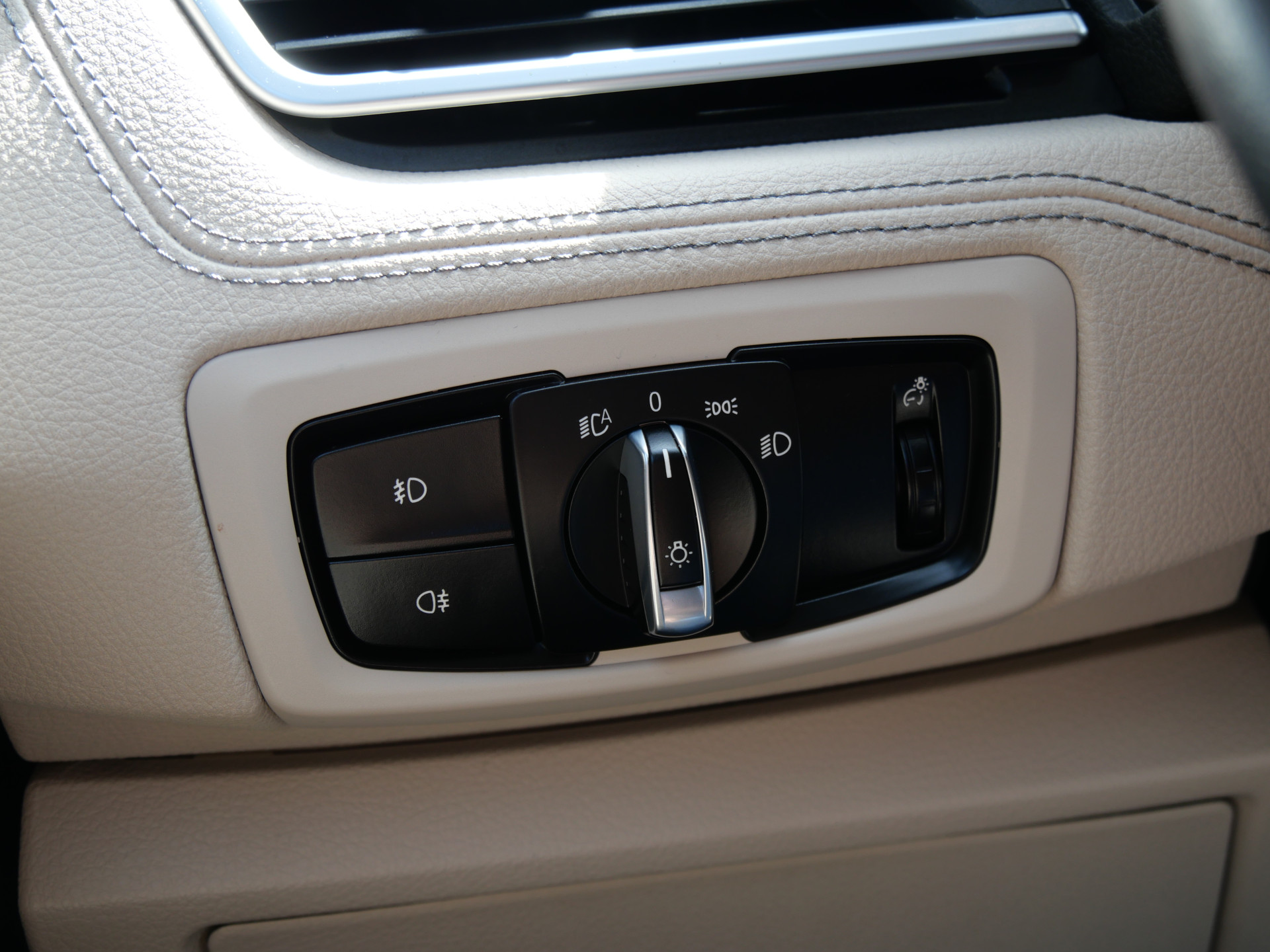 Foto van BMW 220i Active Tourer
