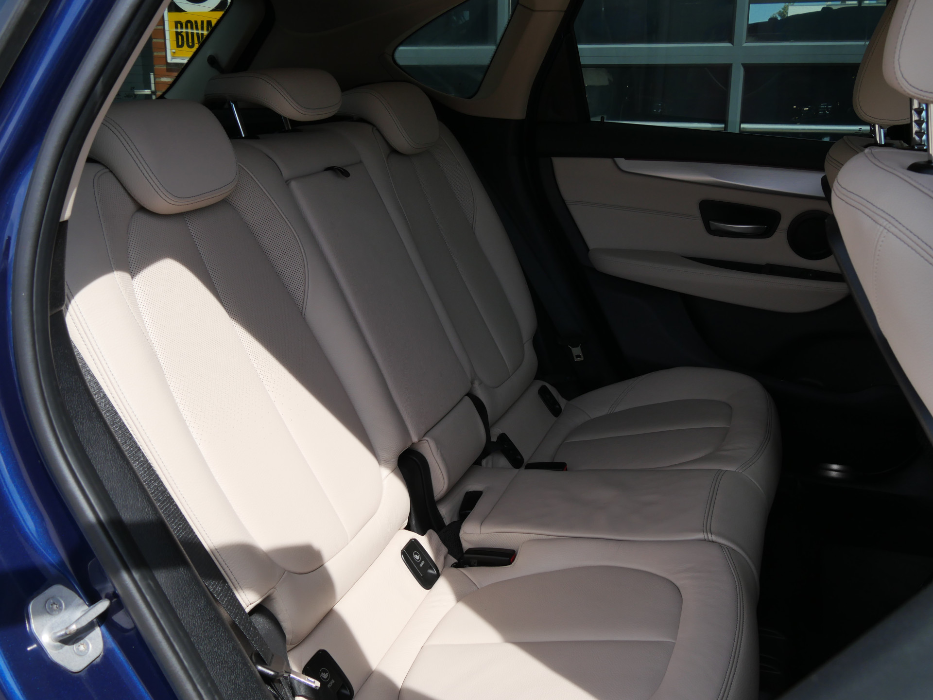 Foto van BMW 220i Active Tourer