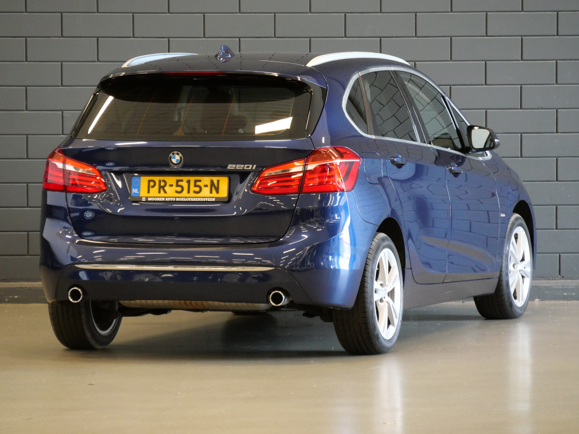 Foto van BMW 220i Active Tourer