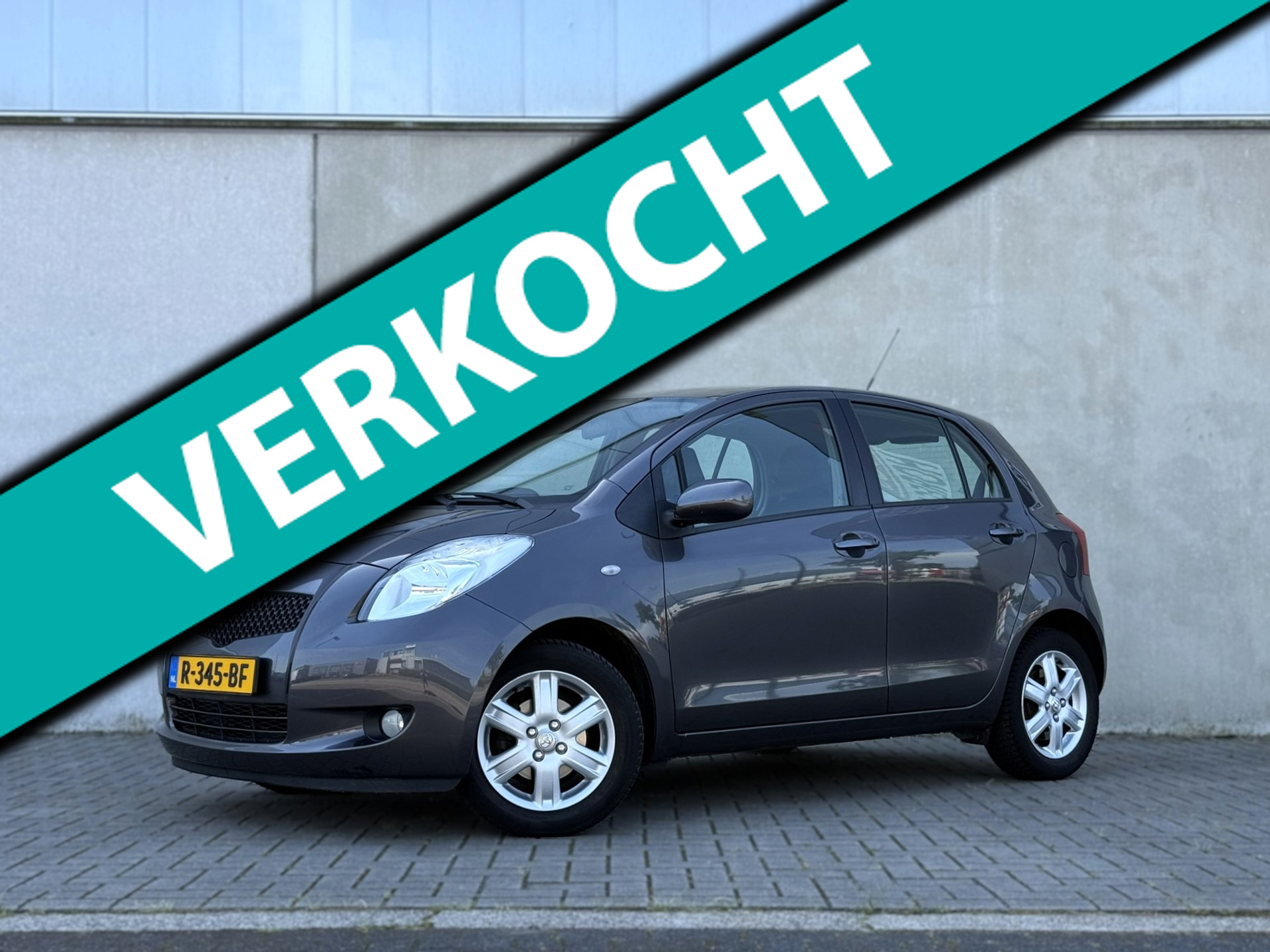 Toyota Toyota Yaris 1.3 VVTi Terra, APK, AIRCO, 5-deurs 2007 - voorkant