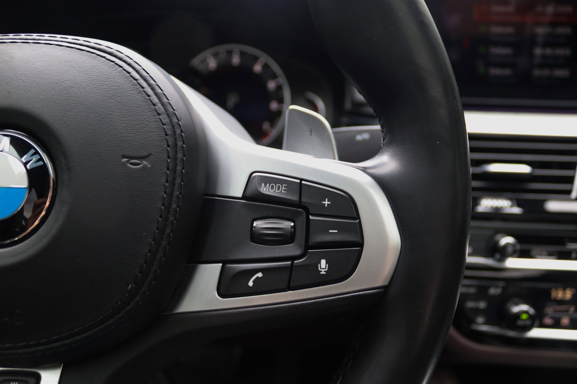 Foto van BMW M550i xDrive