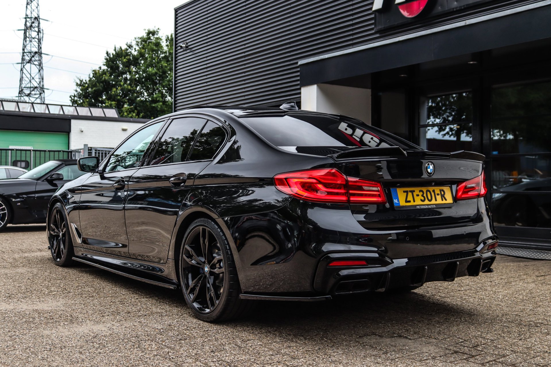 Foto van BMW M550i xDrive