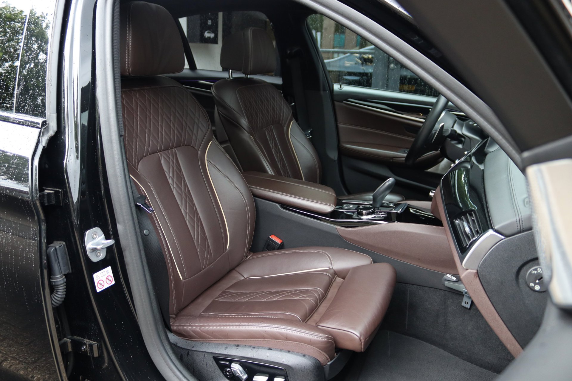 Foto van BMW M550i xDrive