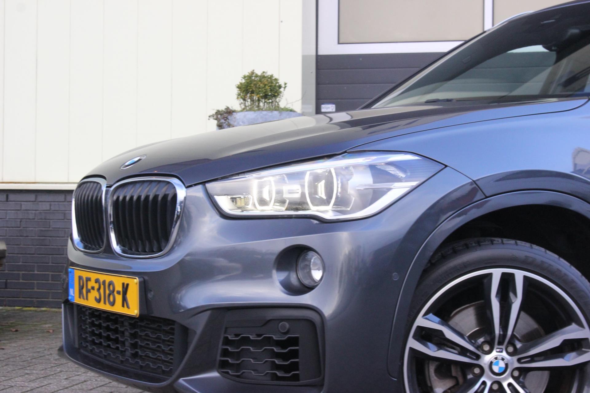 Foto van BMW X1 Sdrive20i