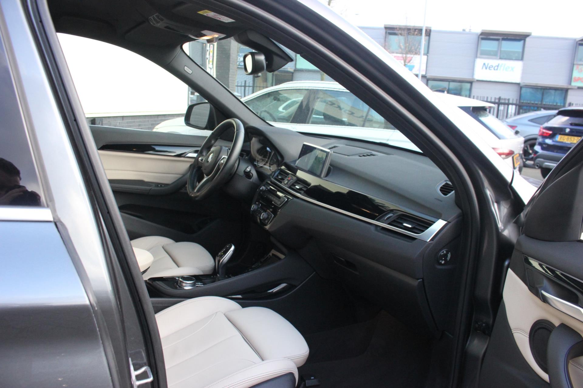 Foto van BMW X1 Sdrive20i
