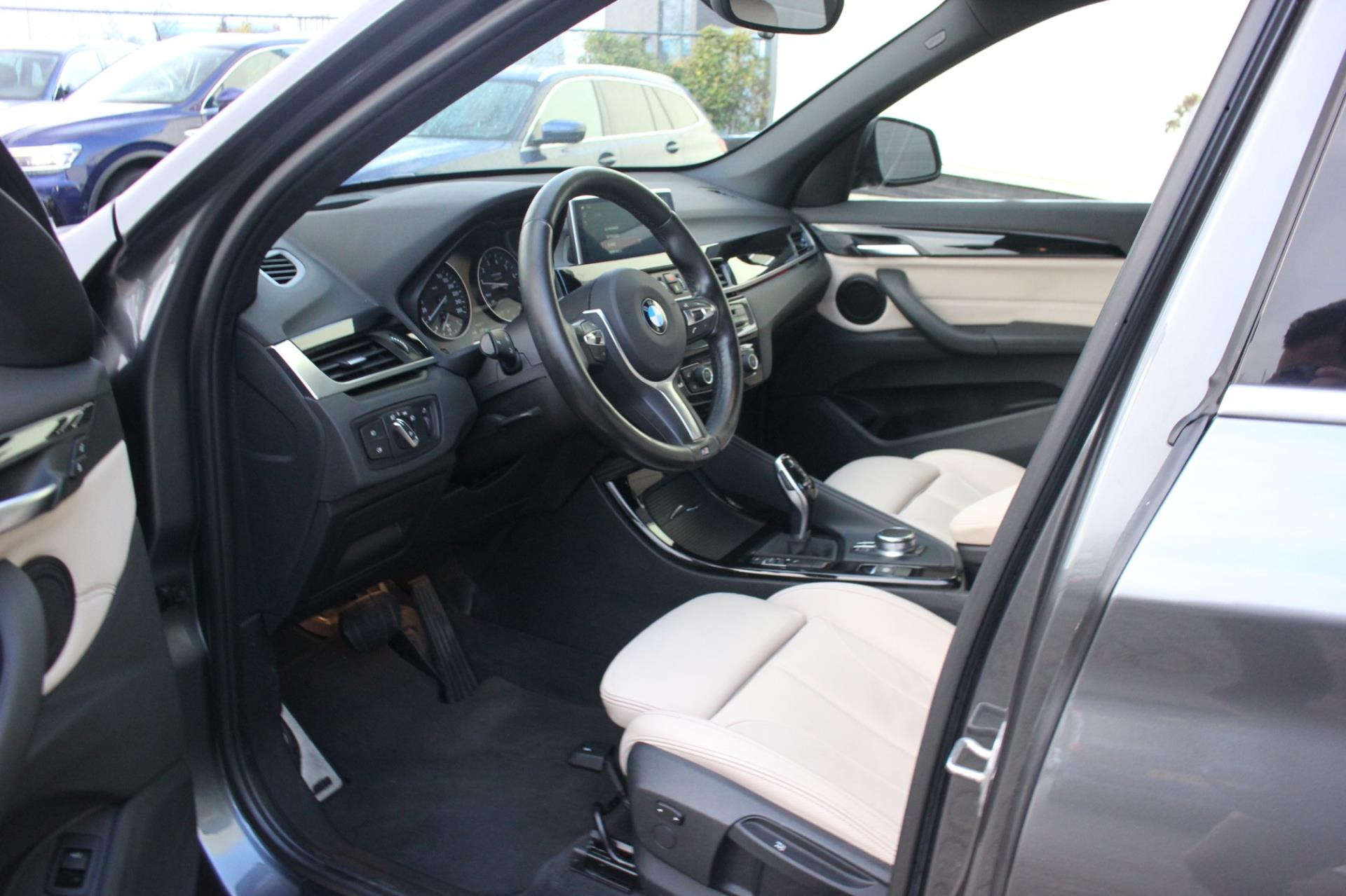 Foto van BMW X1 Sdrive20i