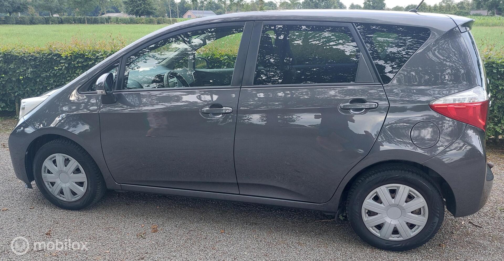Foto van Toyota Toyota Verso-s