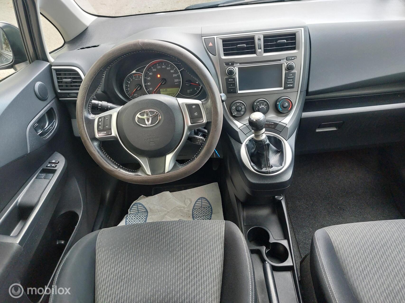 Foto van Toyota Toyota Verso-s