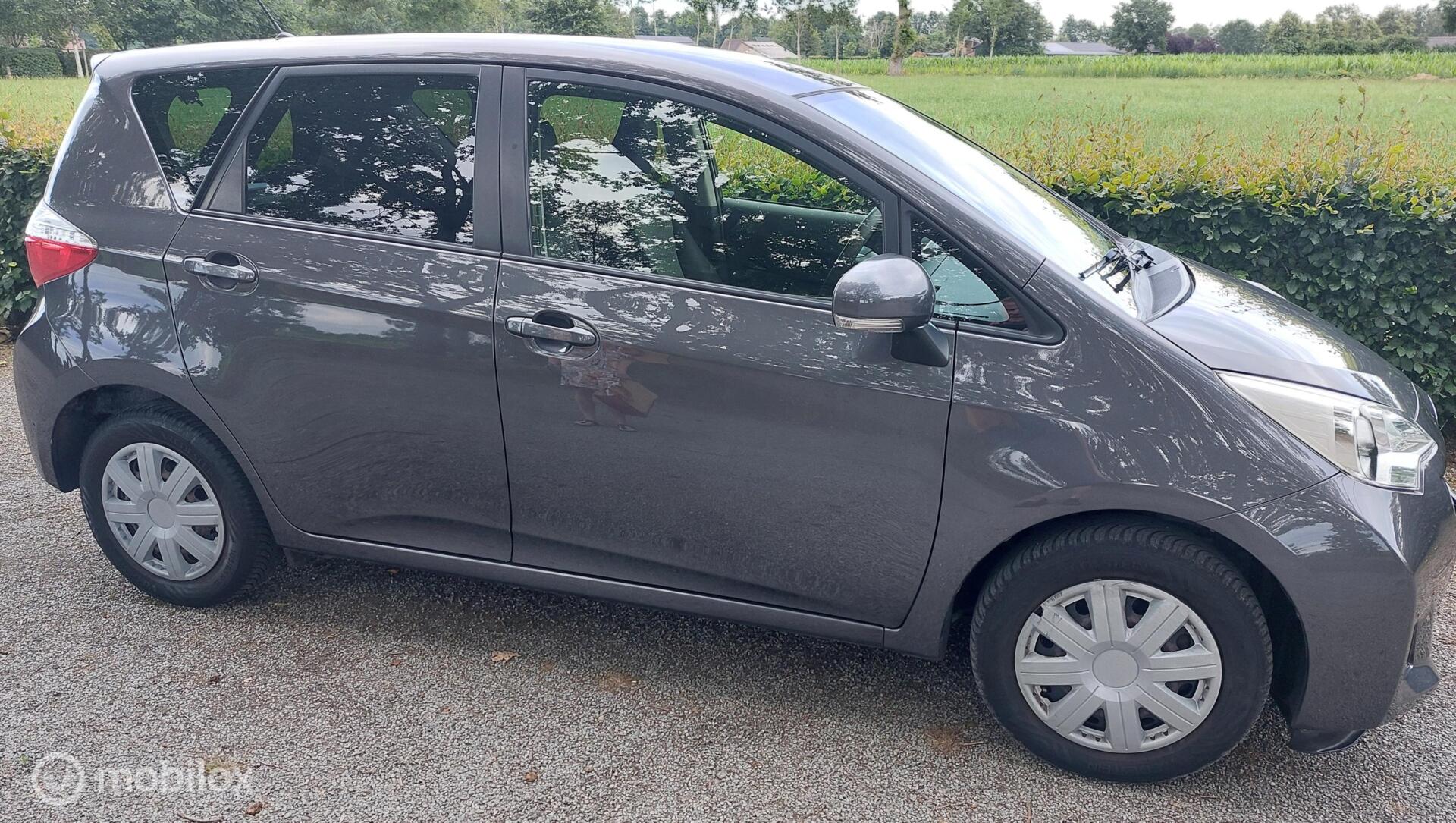 Foto van Toyota Toyota Verso-s