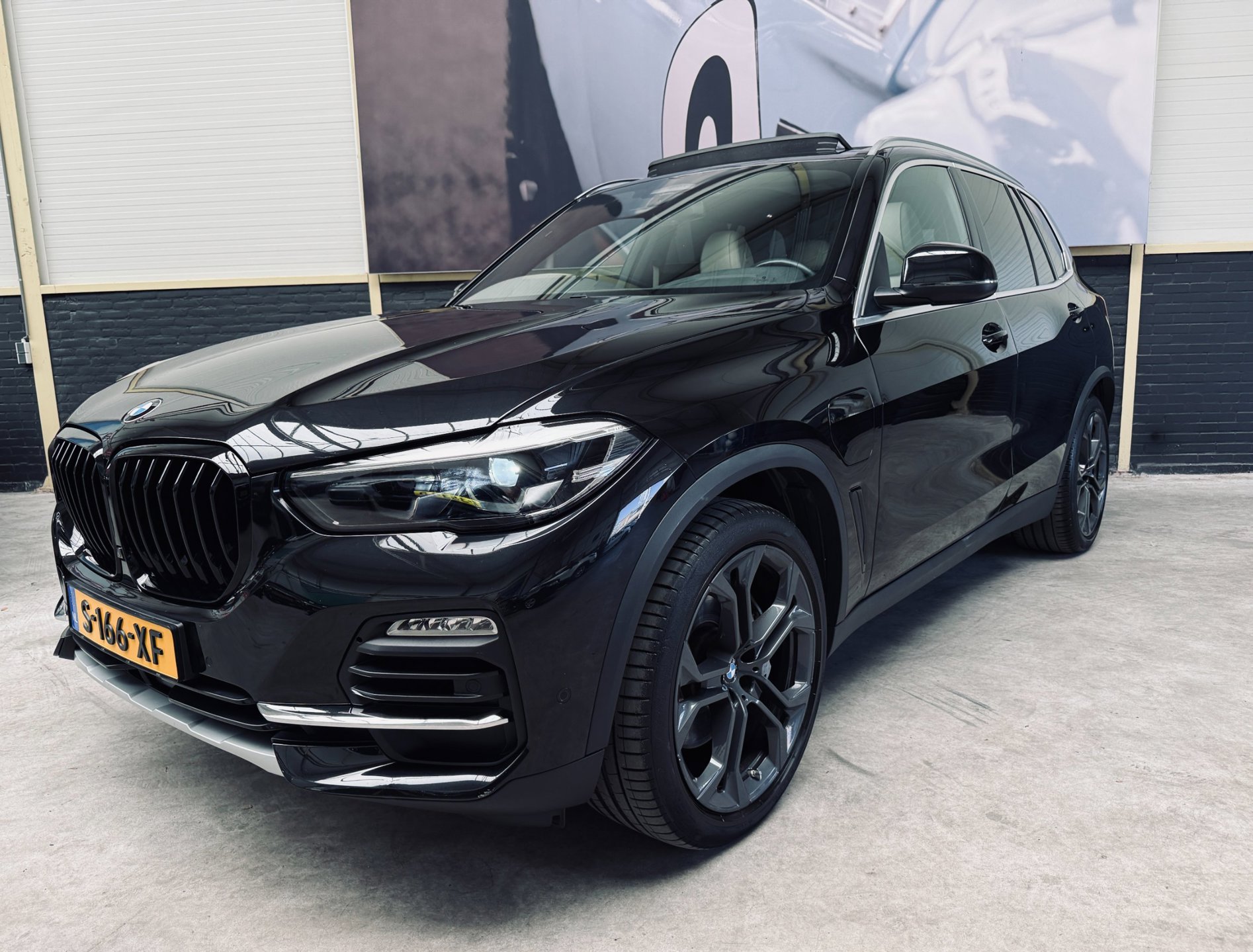 Foto van BMW X5 Xdrive45e