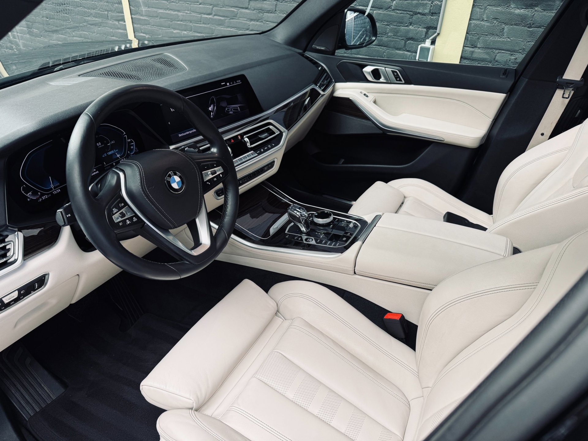 Foto van BMW X5 Xdrive45e