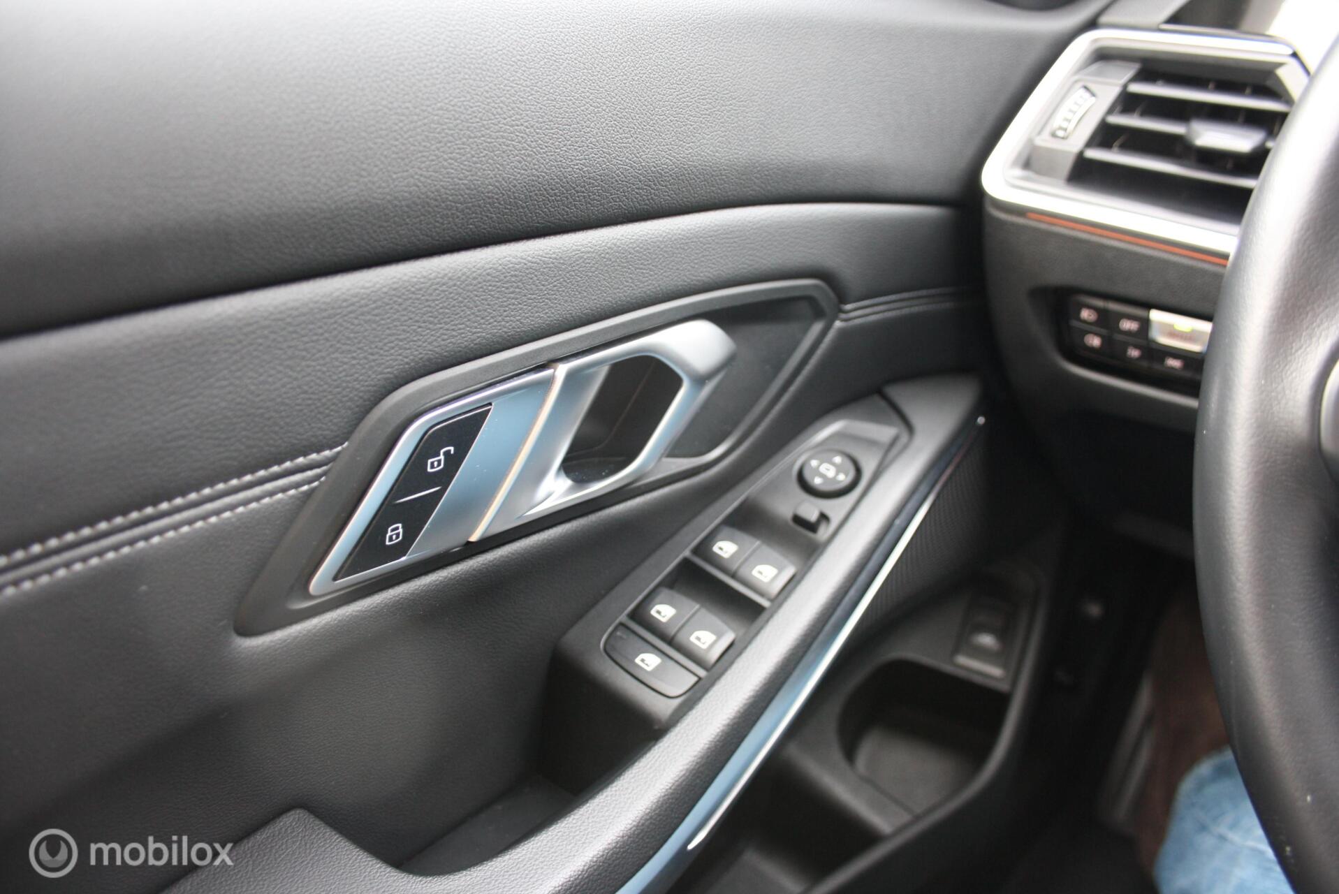 Foto van BMW 318i