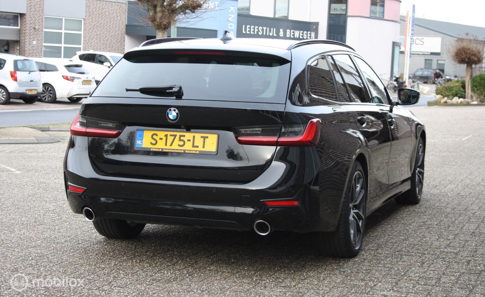 Foto van BMW 318i