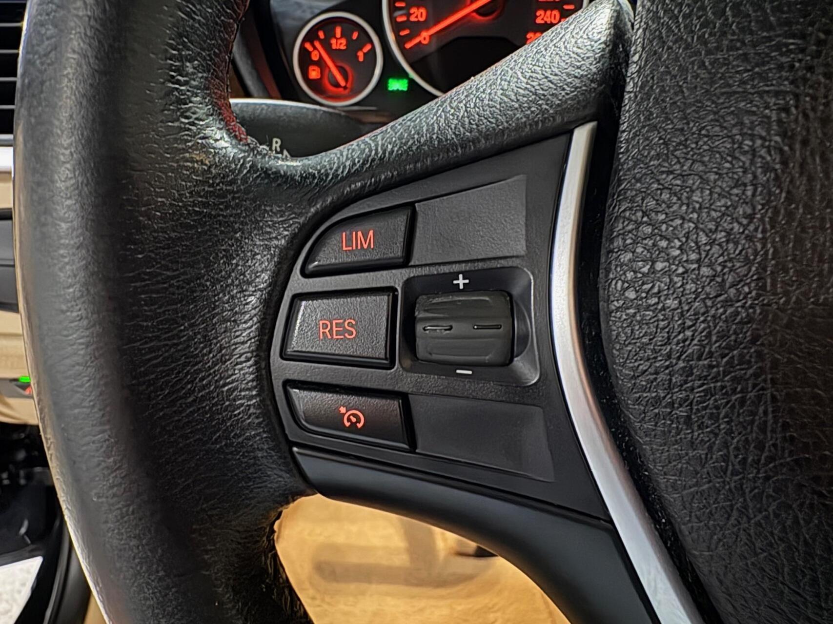 Foto van BMW 320i