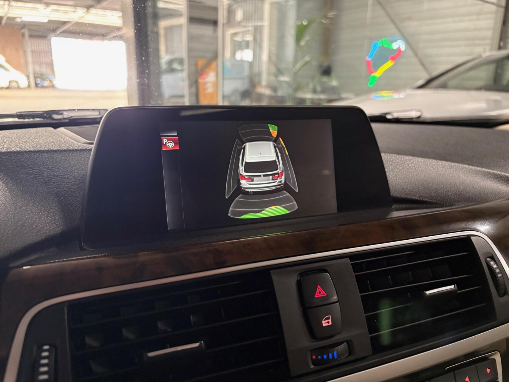 Foto van BMW 320i