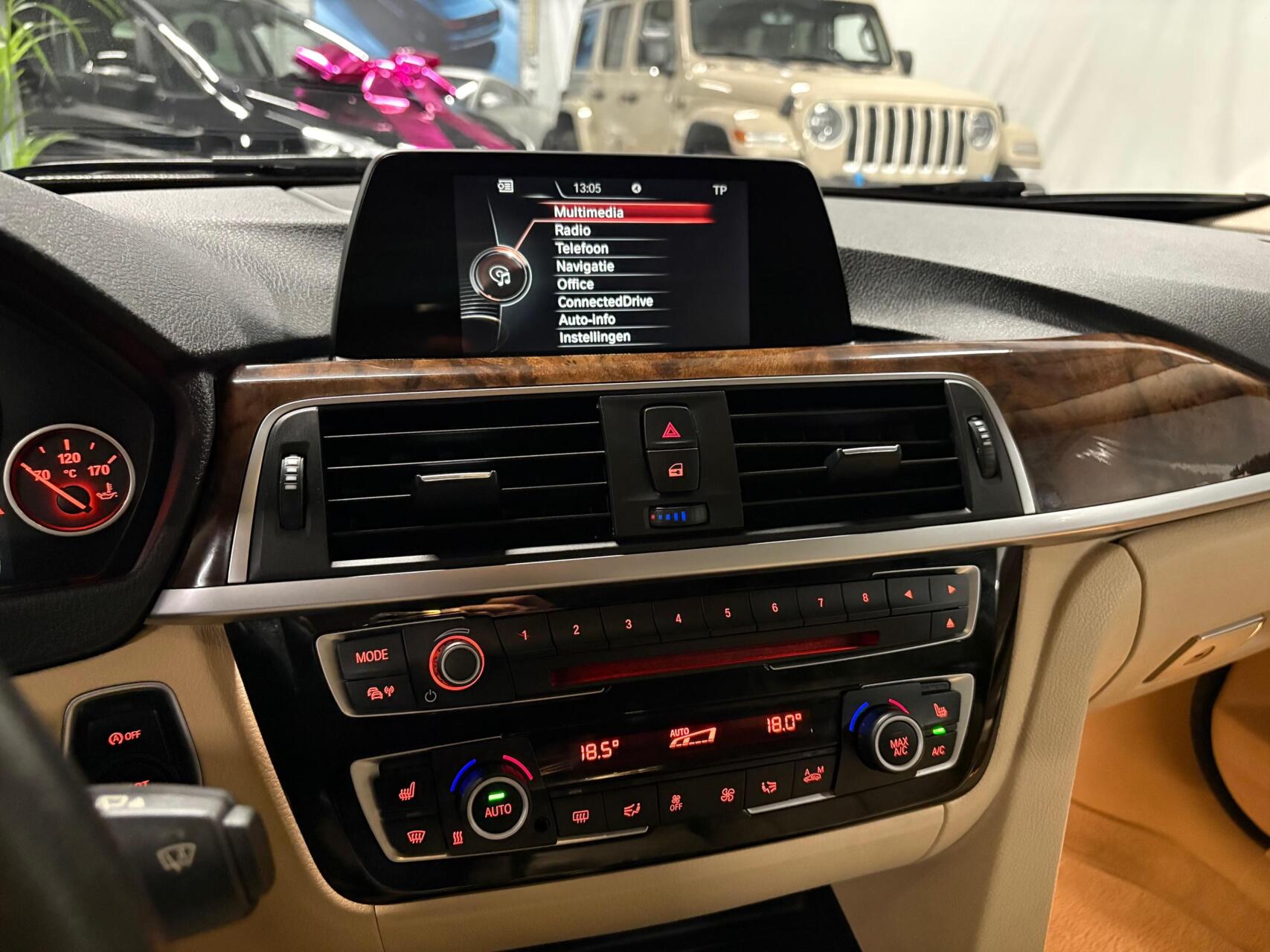 Foto van BMW 320i