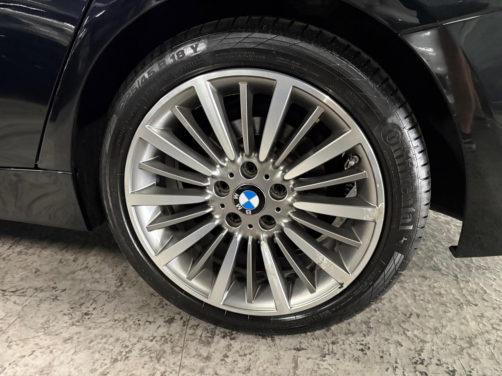 Foto van BMW 320i