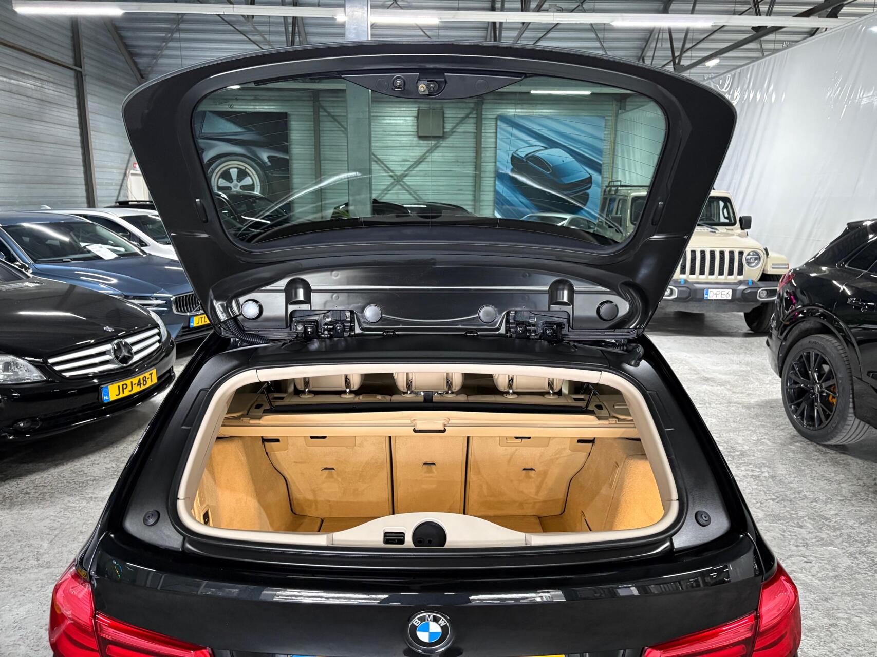 Foto van BMW 320i