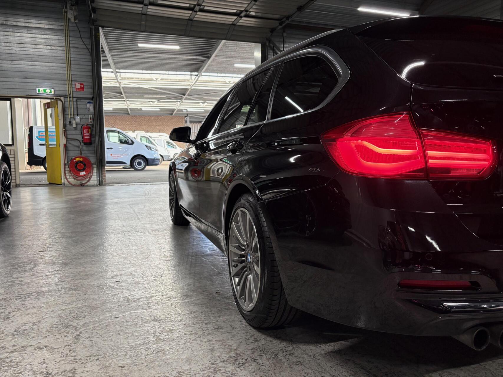 Foto van BMW 320i