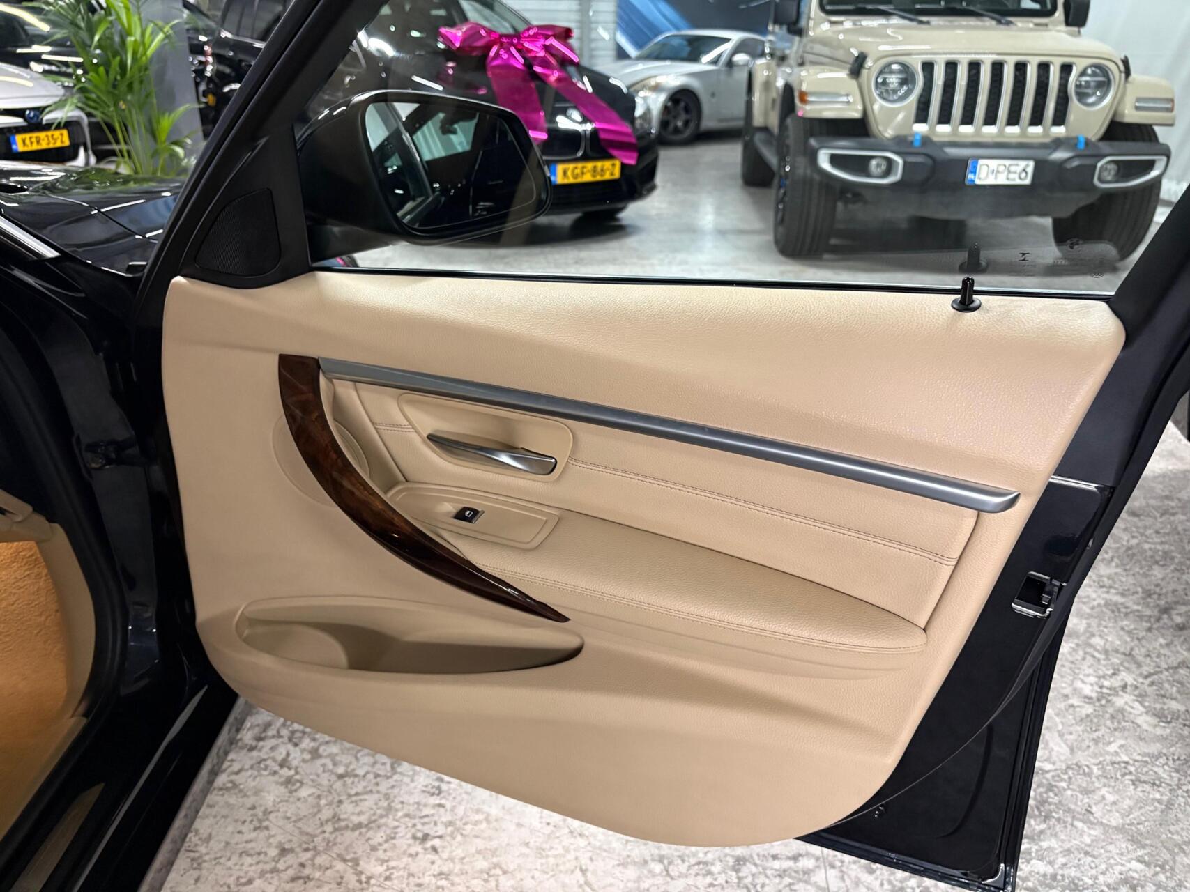 Foto van BMW 320i