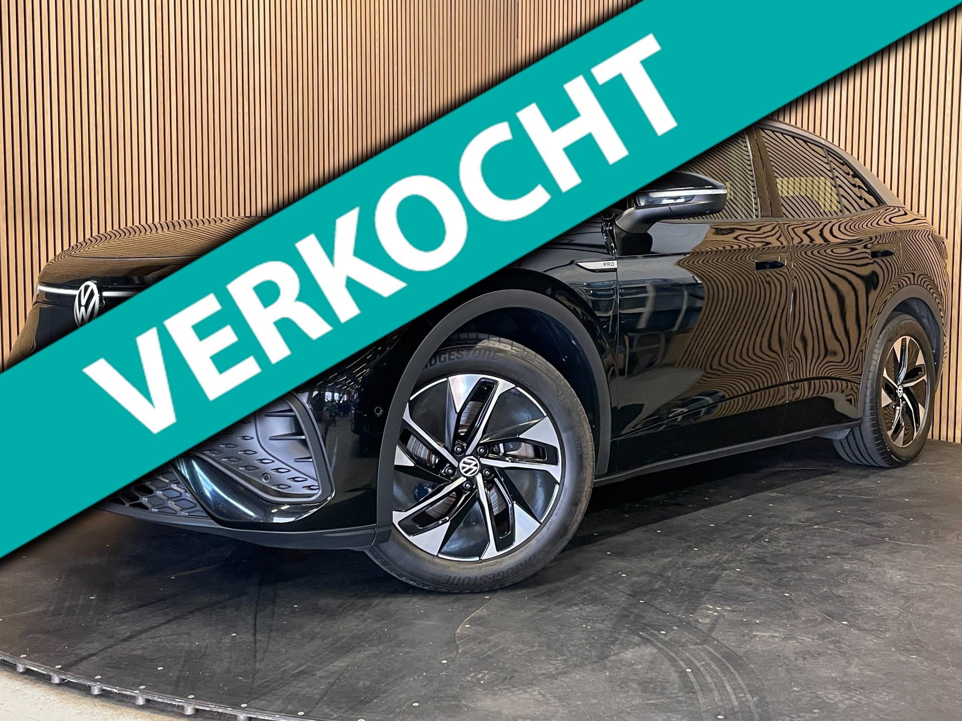 Volkswagen Id.5 Pro 150 KW Pro 77 kWh|93% SOH|LUXE|TREKHAAK|ACC|HUD|360+V+A CAMERA|CARPLAY/ANDROID|STOELVERWARMING|NAVI|NL-AUTO|NAP|1e EIG.| 2023 - voorkant