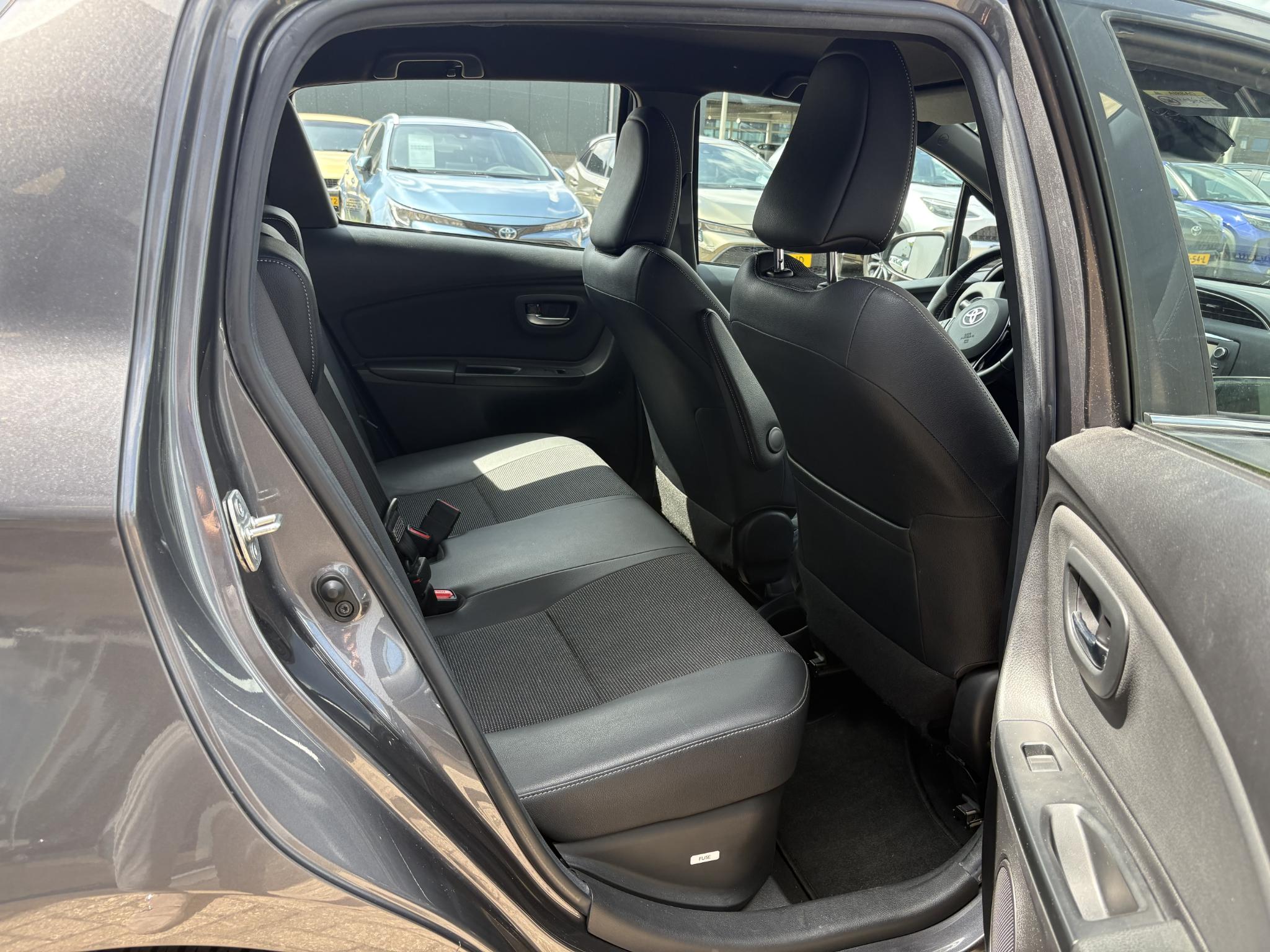 Foto van Toyota Toyota Yaris Hybrid