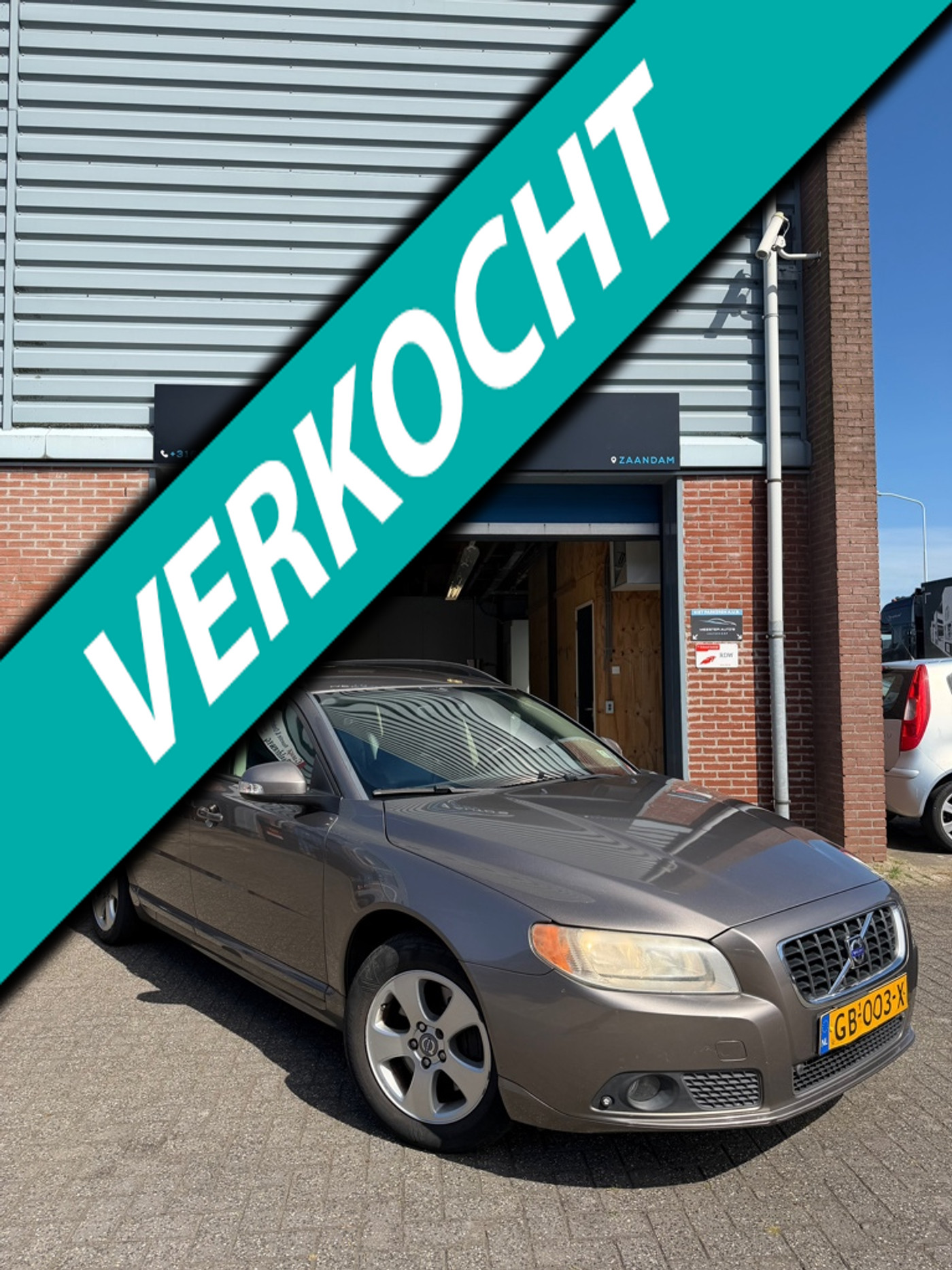 Volvo V70 2.4D Momentum 2008 - voorkant