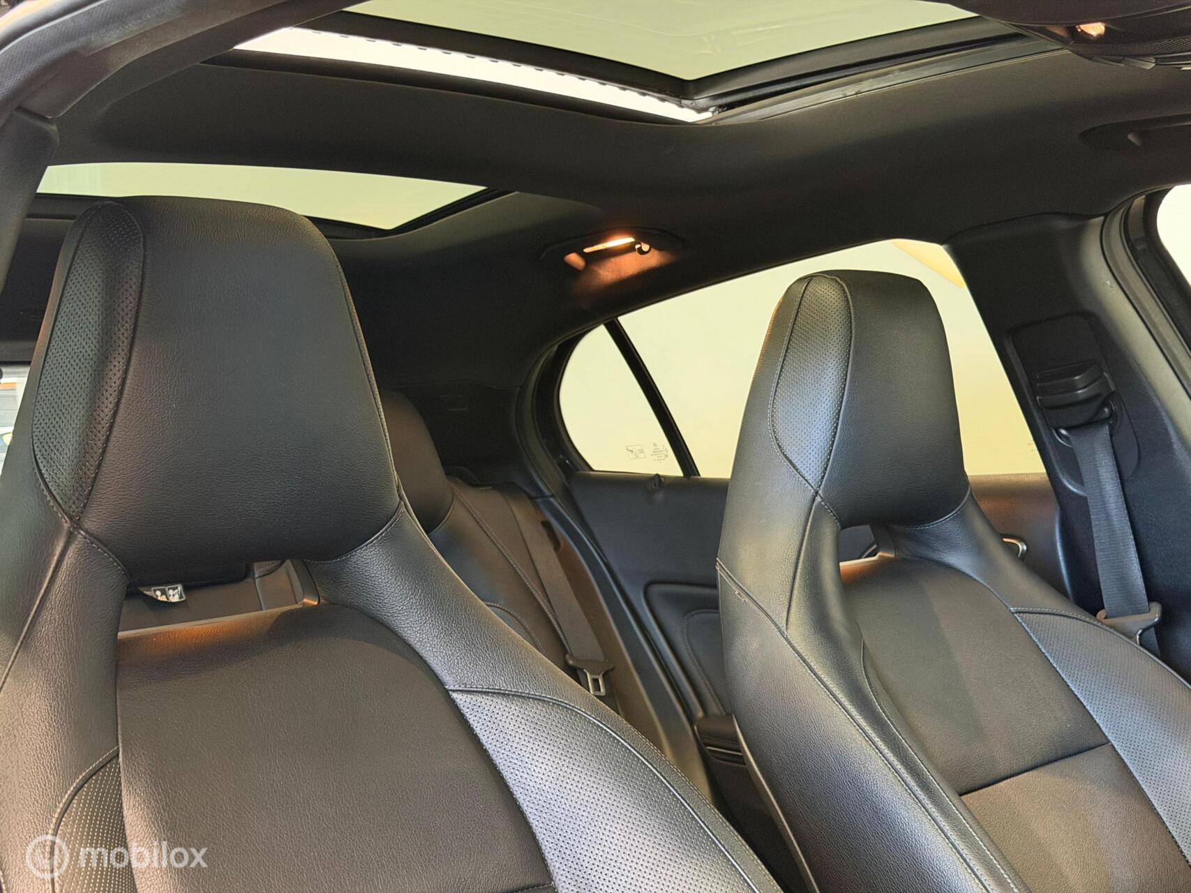 Foto van Mercedes-Benz Gla 200