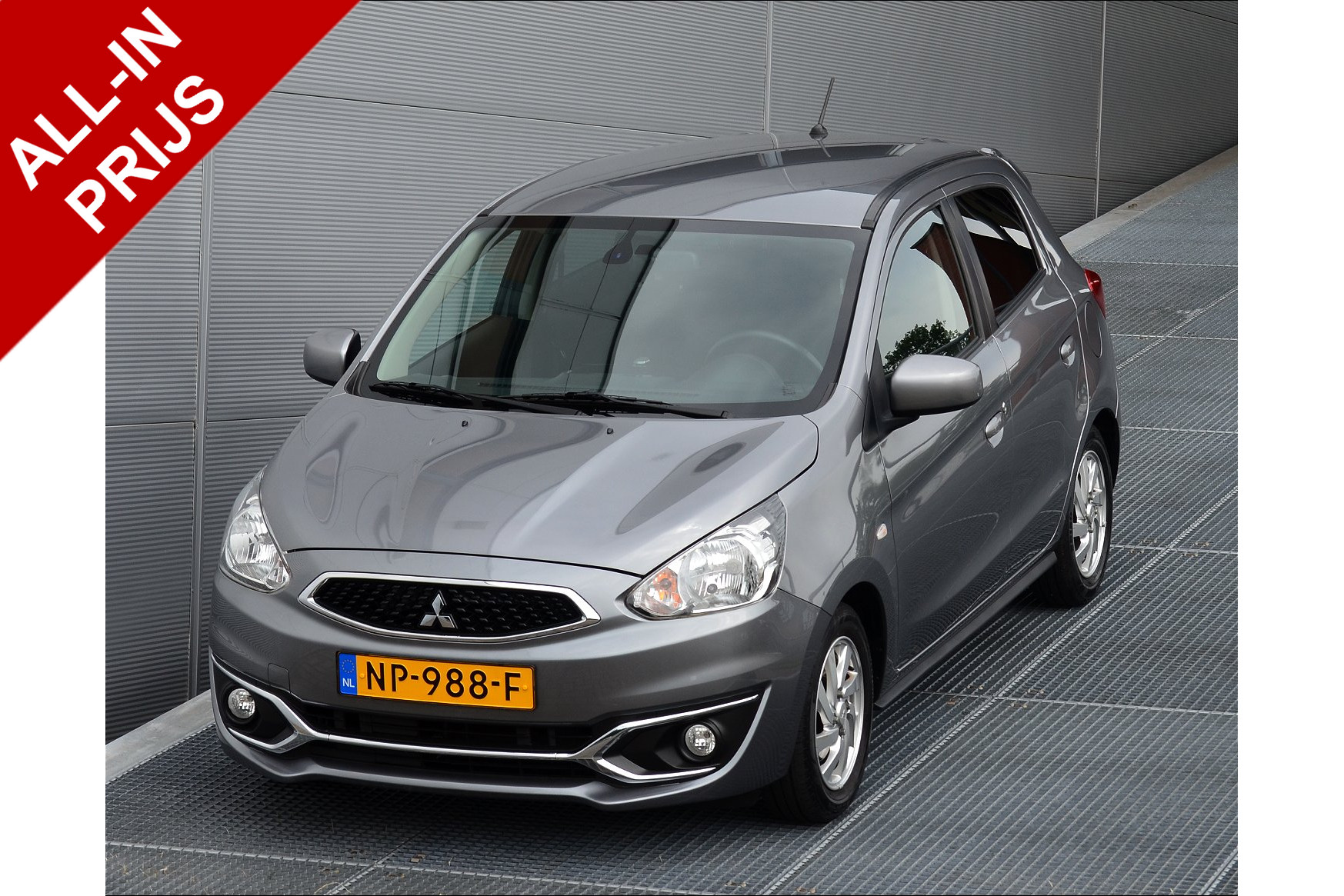 Foto van MITSUBISHI MITSUBISHI SPACE STAR