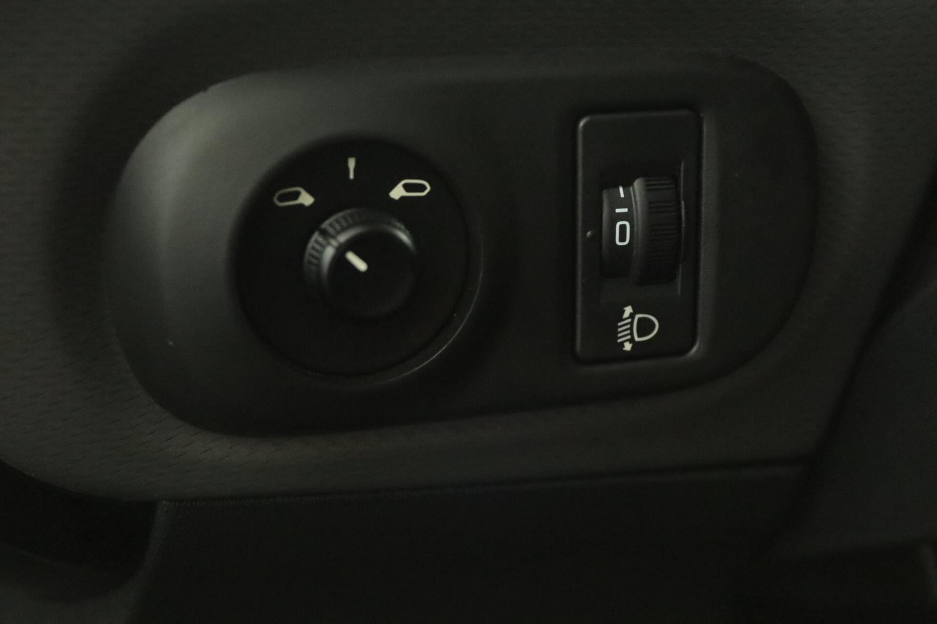 Foto van Citroen C4 Cactus