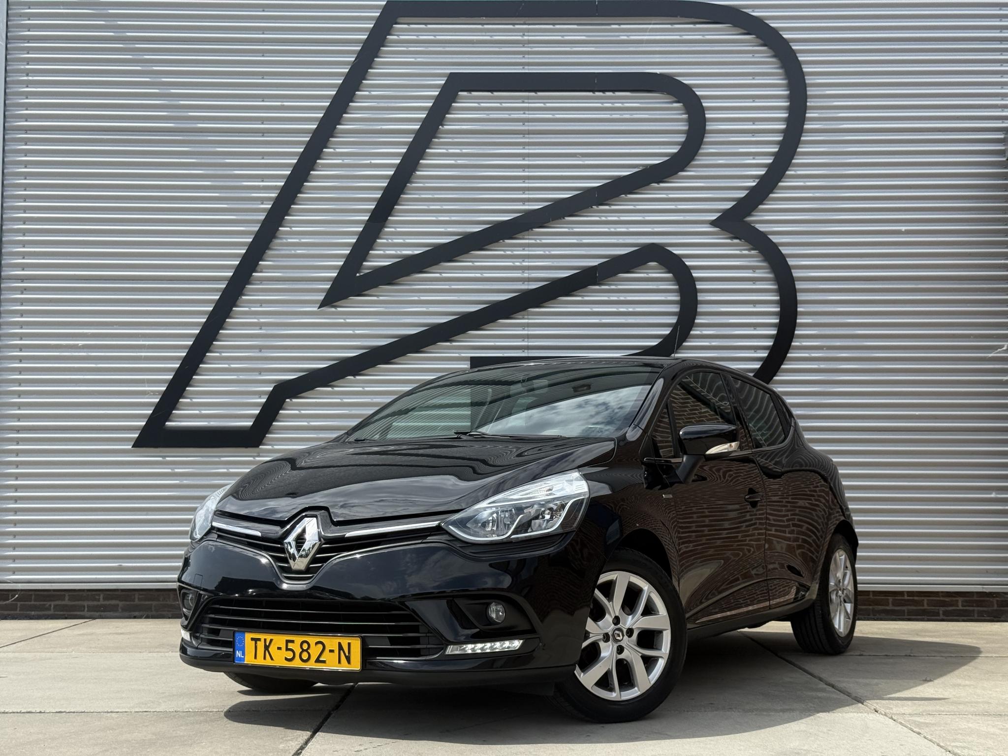Renault Clio 0.9 TCe Limited 2018 - voorkant