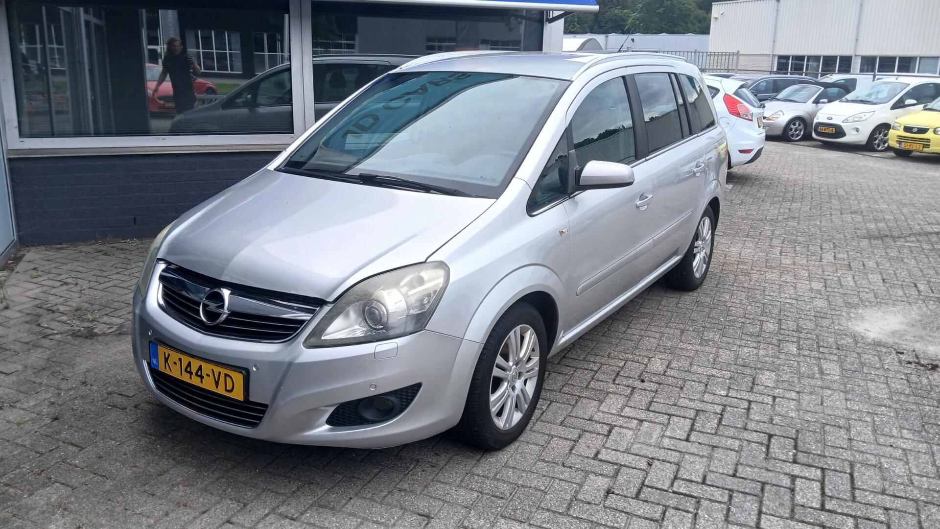 Foto van Opel Zafira