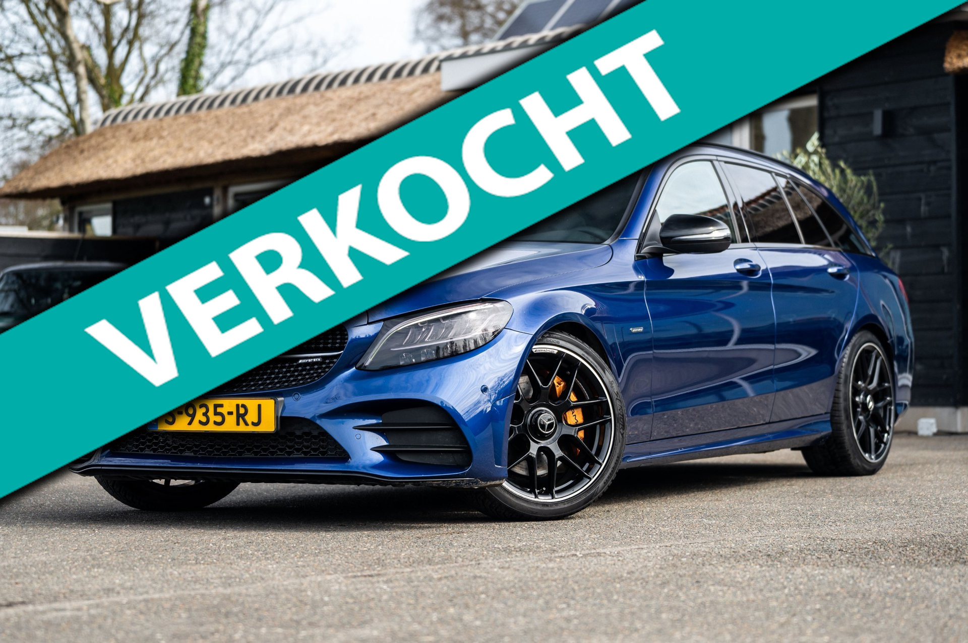 Mercedes-Benz C-klasse 300 Premium Plus PackI ACC I C63 I Night Editon I Uniek I Burnmester I PPF I 2020 - voorkant