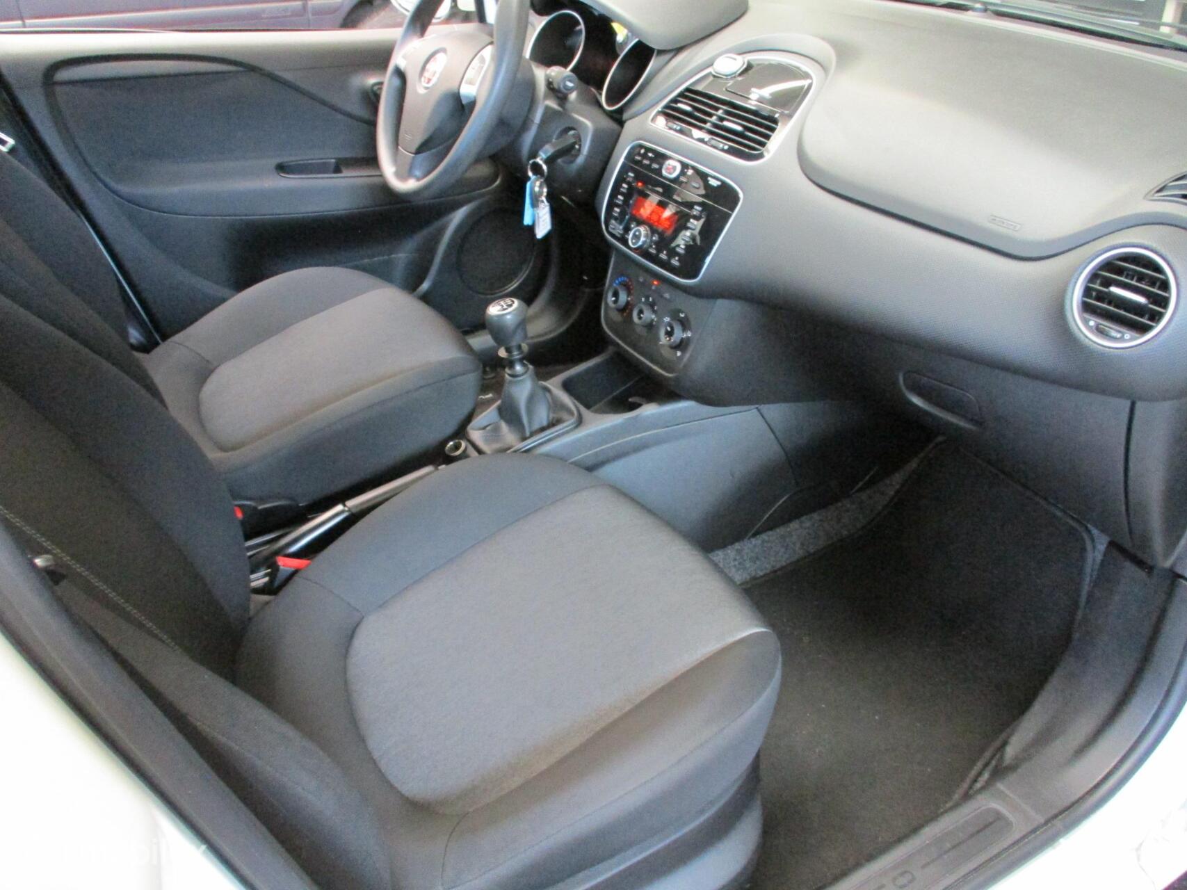 Foto van Fiat Punto