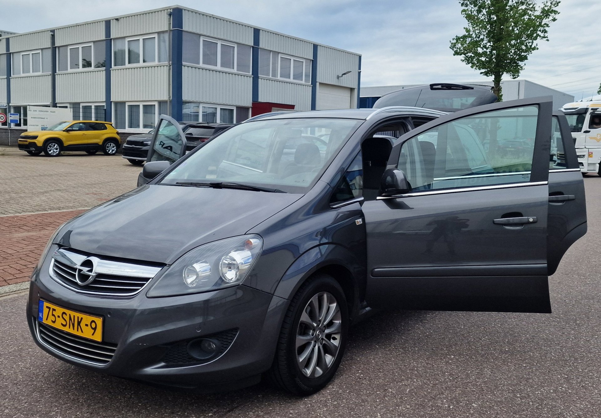 Foto van Opel Zafira