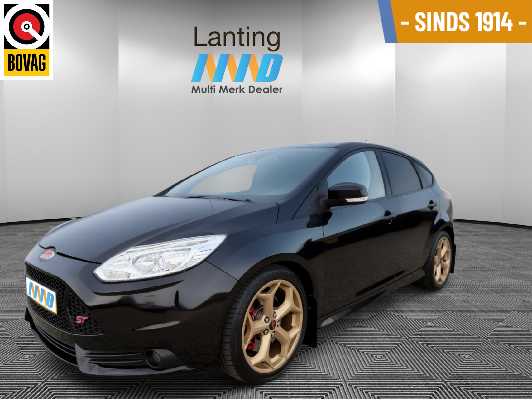 Ford Focus 2.0 EcoBoost ST-3 origineel met Recaro stoelen 2012 - voorkant