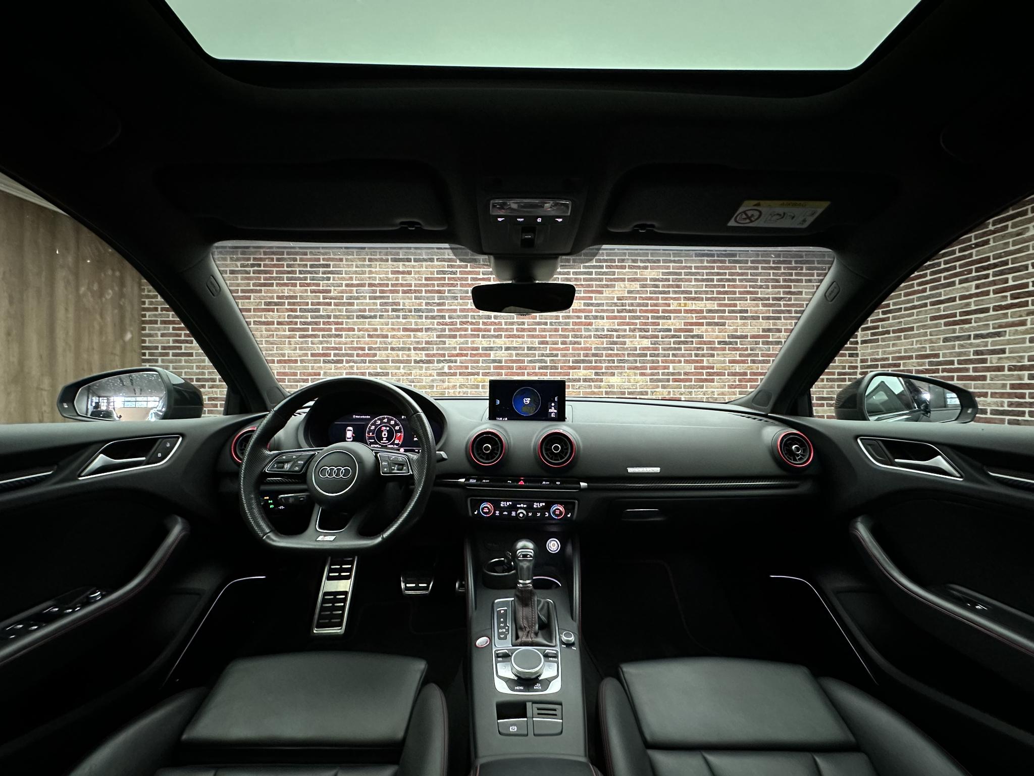 Foto van Audi S3 Sportback